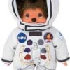 Sekiguchi 221257 - Original Monchhichi Junge Astronaut, Aus Braunem Plüsch, Im Weißen Raumfahrtoverall, Ca. 20 Cm