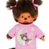 Sekiguchi 223732 - Original Monchhichi Mädchen, Aus Braunem Plüsch, Mit Rosa Schlafshirt, Glow In The Dark Elementen Und Zöpfen Mit Schleifen, Ca. 20 Cm Groß